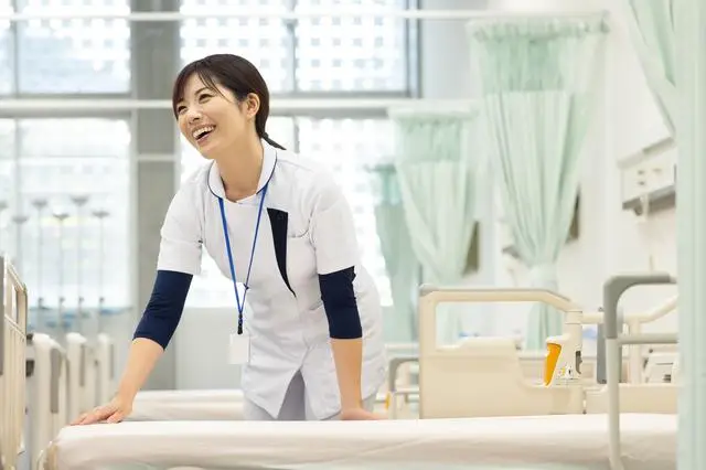 4月～！病院にて病棟看護助手業務の仕事！16時まで！！